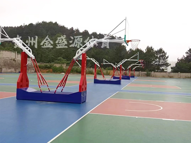 高档三色篮球架安装案例